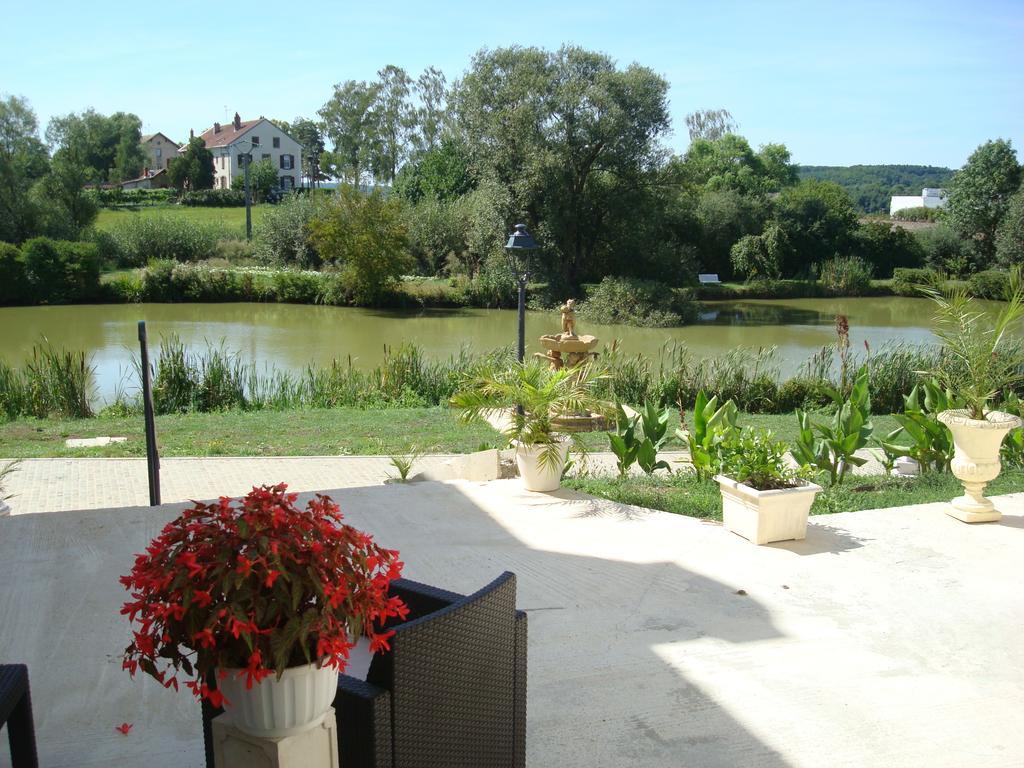 Hotel Domaine de Lardoisière Château-Salins Esterno foto
